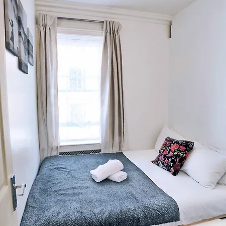 Piccadilly Circus Collections Apartment London Exterior photo