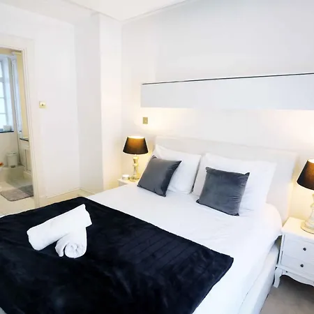 Piccadilly Circus Collections Apartment London Exterior photo