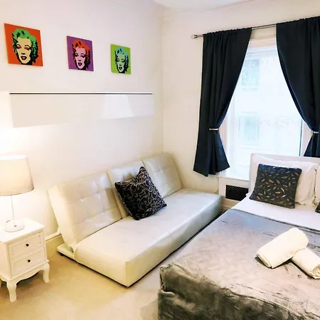 Piccadilly Circus Collections Apartment London Exterior photo